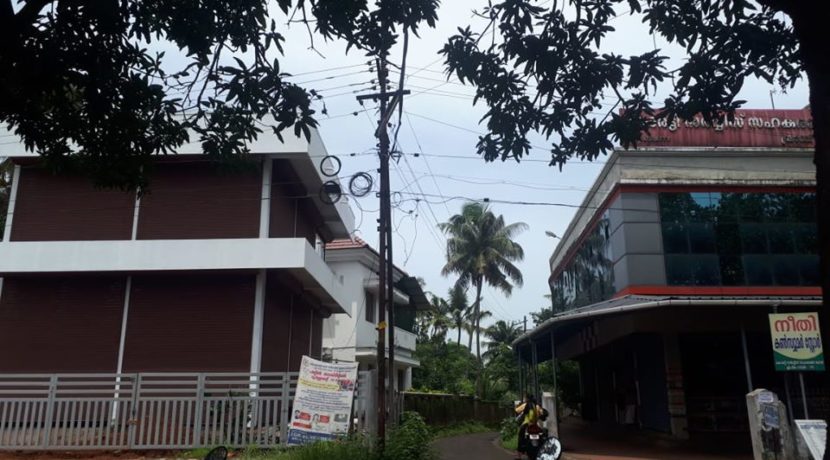 Front side facing Old NH