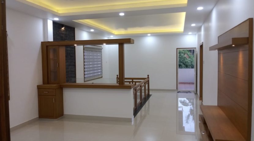 604d58fb-3e74-438a-bc91-47aad486984f